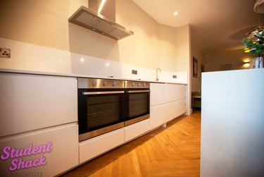 6 bed house, Swinton Grove, Ardwick, Manchester, M130EU - Image 10