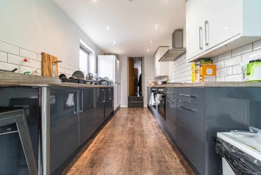 8 bed house, Cathays, Plasnewydd, Cardiff, CF244DJ - Image 3