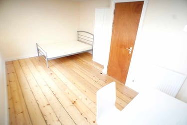 7 bed house, Cathays, Cardiff, CF244BP - Image 7