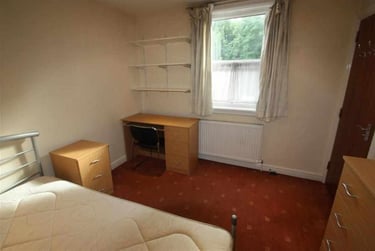 8 bed house, Heeley Road, Selly Park, Birmingham, B296EN - Image 5