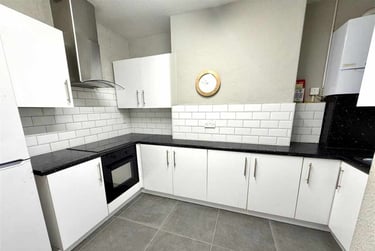 4 bed house, Howard Road, Crookesmoor, Sheffield, S63RU - Image 4
