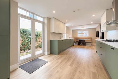 9 bed house, Cathays, Plasnewydd, Cardiff, CF244AT - Image 1