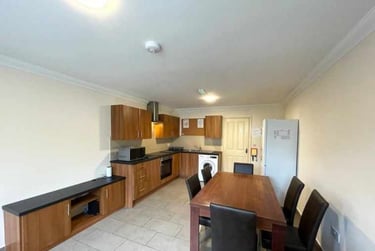 5 bed house, Drayton Road, City Centre, Norwich, NR32DQ - Image 4