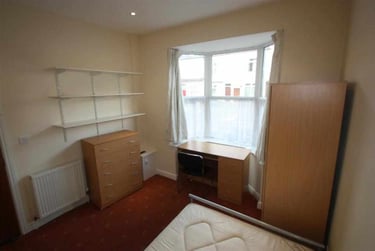 8 bed house, Heeley Road, Selly Park, Birmingham, B296EN - Image 6