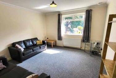 6 bed house, 384a Bowthorpe Road, Earlham, Norwich, NR58AG - Image 1