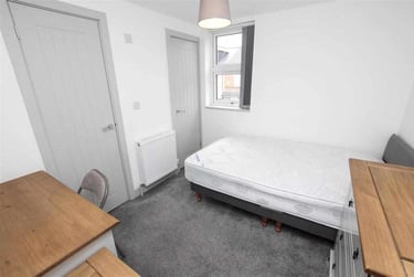 6 bed house, Hubert Road, Selly Park, Birmingham, B296EP - Image 9
