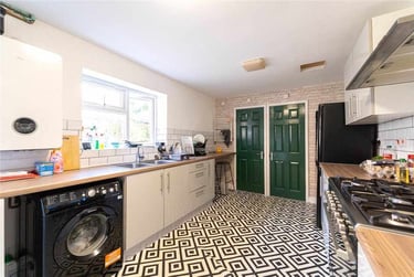 7 bed house, Strensham Road, Balsall Heath, Birmingham, B129RR - Image 2