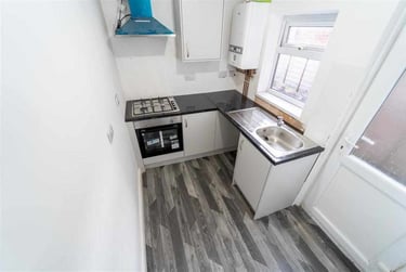 2 bed house, Gleave Road, Selly Park, Birmingham, B296JW - Image 3