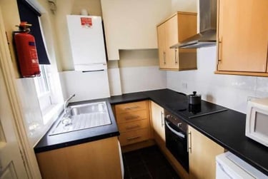 3 bed house, Harefield Road, Sharrow, Sheffield, S118NU - Image 3