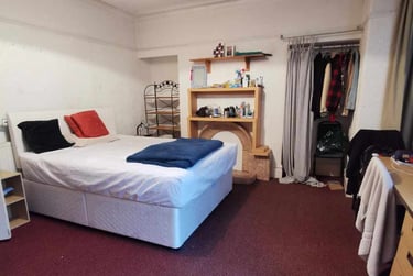 2 bed flat, King Edwards Road, Brynmill, Swansea, SA14LL - Image 4