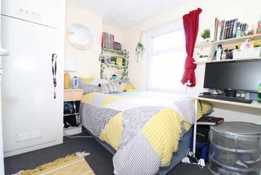 4 bed house, Cathays, Cardiff, CF244BJ - Image 3