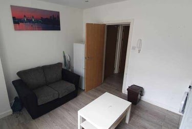 1 bed flat, 1, 95, Cathays, Cardiff, CF244HT - Image 3