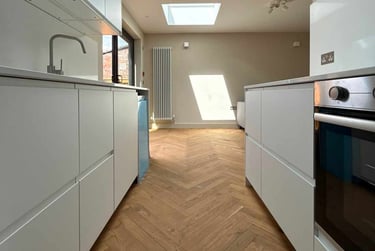 4 bed flat, Great Western Street, Rusholme, Manchester, M144AN - Image 1