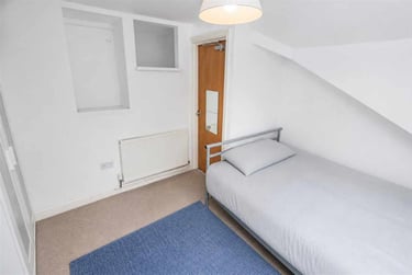7 bed house, 145 Dawlish Road, Selly Park, Birmingham, B297AH - Image 15