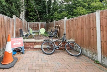 7 bed house, Hubert Road, Selly Park, Birmingham, B296ES - Image 14