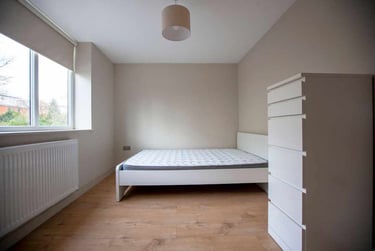 6 bed house, Swinton Grove, Ardwick, Manchester, M130EU - Image 11