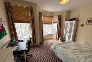 5 bed house, Cathays, Cardiff, CF244LG - Image 2
