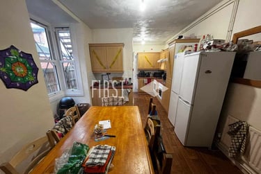 6 bed house, Upperton Road, City Centre, Leicester, LE30HE - Image 3
