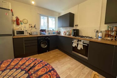 2 bed flat, Llanishen, Cardiff, CF145EA - Image 1