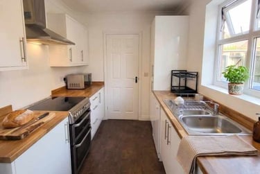 4 bed house, Highland Road, City Centre, Norwich, NR23NN - Image 2