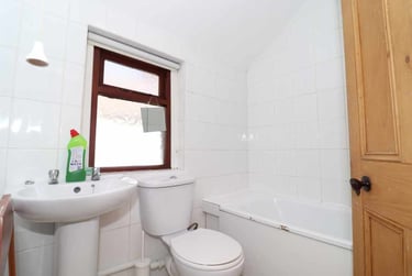 4 bed house, Cathays, Cardiff, CF244QH - Image 8