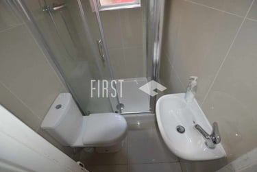 7 bed house, Queens Road, Clarendon Park, Leicester, LE21WQ - Image 5