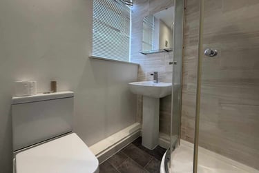6 bed house, Cathays, Cardiff, CF244ES - Image 8