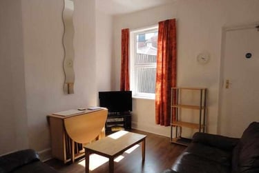 4 bed house, Selly Oak, Selly Park, Birmingham, B296AN - Image 4