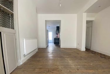 2 bed flat, Grangetown, Cardiff, CF117LB - Image 3