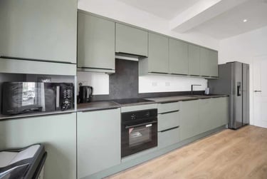 6 bed flat, Roath, Plasnewydd, Cardiff, CF243RQ - Image 3