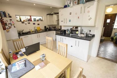 6 bed house, Bournbrook Road, Selly Park, Birmingham, B297BY - Image 1