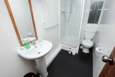 5 bed house, Hubert Road, Selly Park, Birmingham, B296ET - Image 4