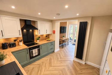 5 bed house, Cathays, Plasnewydd, Cardiff, CF244DF - Image 1