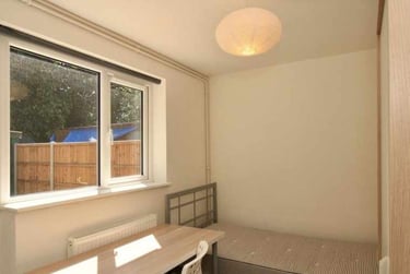 4 bed house, Irstead Road, Earlham, Norwich, NR58AR - Image 9