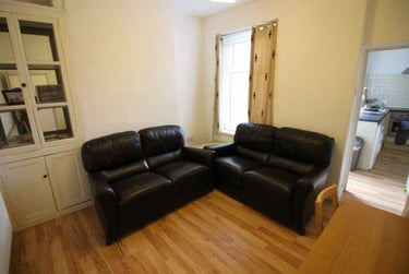3 bed house, Cathays, Cardiff, CF244JN - Image 5