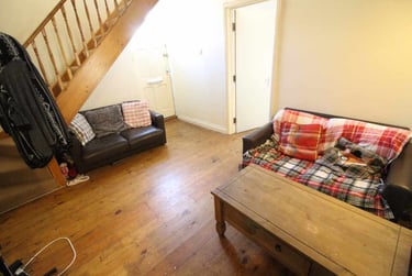 4 bed house, Cathays, Cardiff, CF244EX - Image 2