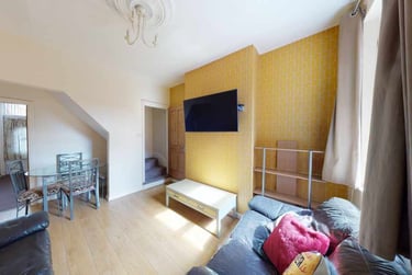 5 bed house, Jarrom Street, City Centre, Leicester, LE27DF - Image 2