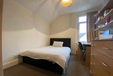 5 bed house, Cathays, Cardiff, CF244QP - Image 5
