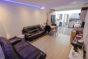 7 bed house, Heeley Road, Selly Park, Birmingham, B296EL - Image 1