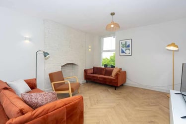 8 bed house, Swinton Grove, Ardwick, Manchester, M130EU - Image 4