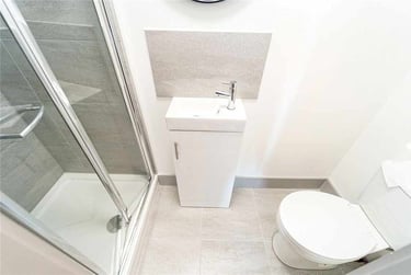 3 bed flat, Hubert Croft, Selly Park, Birmingham, B296DU - Image 11