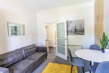 3 bed flat, Clarkehouse Road, Broomhall, Sheffield, S102LG - Image 4