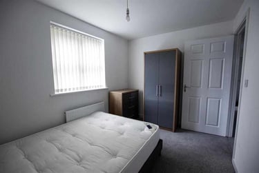 2 bed flat, Escelie Way, Selly Oak, Birmingham, B296GQ - Image 5