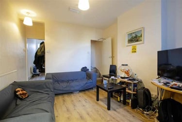 6 bed house, Tiverton Road, Selly Park, Birmingham, B296BS - Image 3