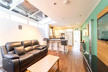 6 bed house, Heeley Road, Selly Park, Birmingham, B296EL - Image 4