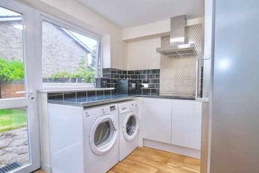 6 bed house, Salter Avenue, Earlham, Norwich, NR47LX - Image 3