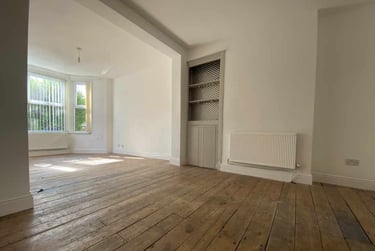 2 bed flat, Grangetown, Cardiff, CF117LB - Image 1