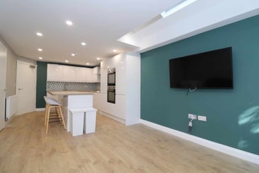 6 bed house, Cathays, Plasnewydd, Cardiff, CF244DF - Image 3