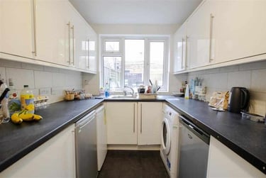5 bed house, Warwards Lane, Stirchley, Birmingham, B297RA - Image 4