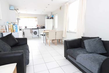 4 bed house, Cathays, Cardiff, CF244QF - Image 3